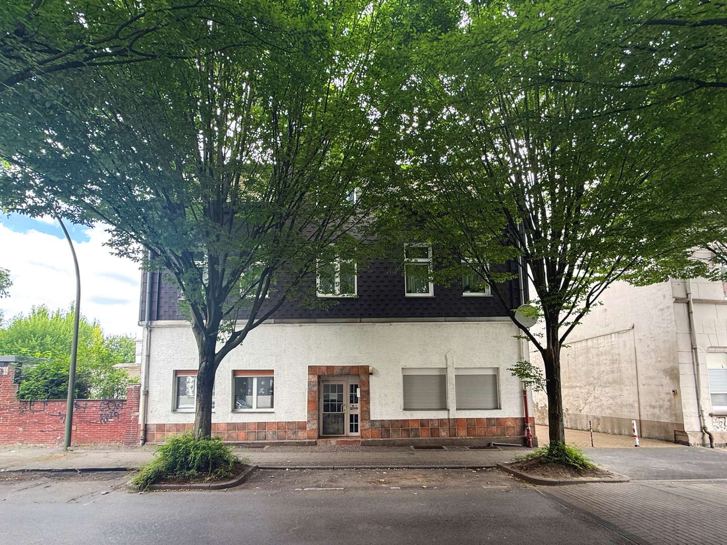 Vorderansicht Vorderansicht - Mehrfamilienhaus in 44866 Bochum mit 619m² als Kapitalanlage kaufen