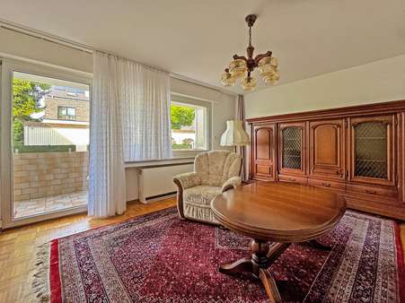 Wohnzimmer - Erdgeschosswohnung in 44869 Bochum mit 72m² kaufen