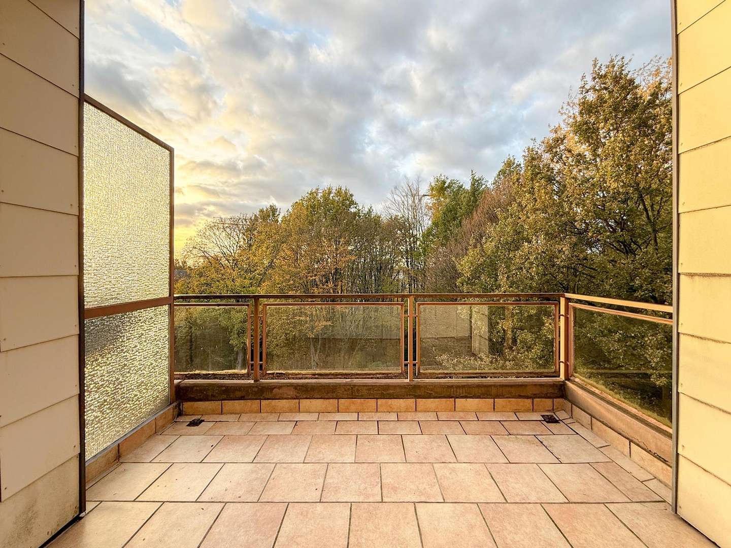 Balkon - Dachgeschosswohnung in 44795 Bochum mit 78m² kaufen