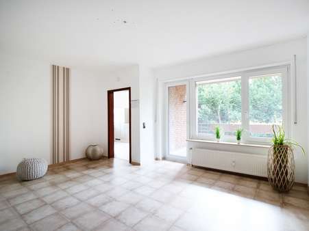 Wohnzimmer - Etagenwohnung in 44869 Bochum / Höntrop mit 61m² mieten