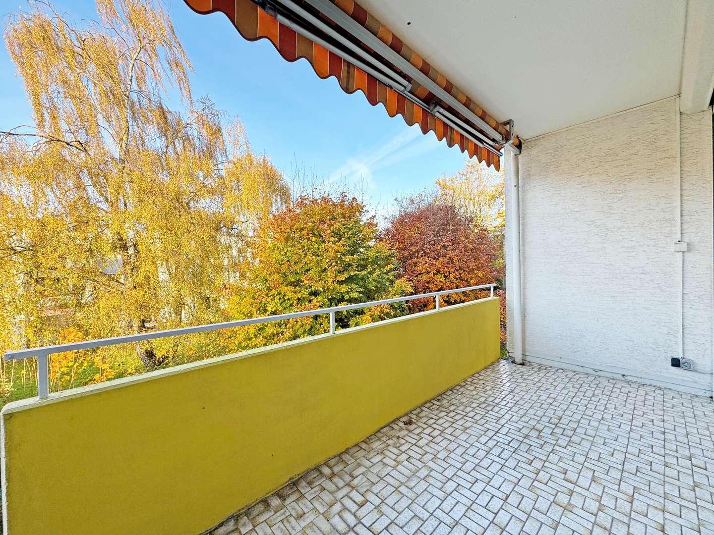 Balkon - Etagenwohnung in 44809 Bochum mit 71m² kaufen