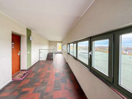 Treppenhaus Treppenhaus - Etagenwohnung in 44801 Bochum mit 55m² als Kapitalanlage kaufen