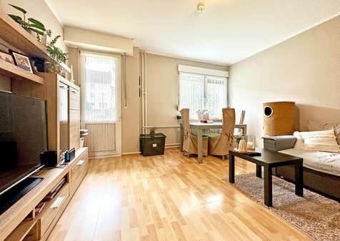 Wohn-/Esszimmer - Erdgeschosswohnung in 44649 Herne mit 76m² kaufen