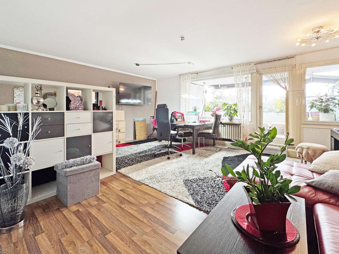 Wohnzimmer - Etagenwohnung in 44866 Bochum / Wattenscheid mit 90m² kaufen