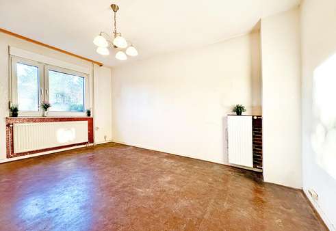 Wohnzimmer - Reiheneckhaus in 44879 Bochum mit 58m² kaufen