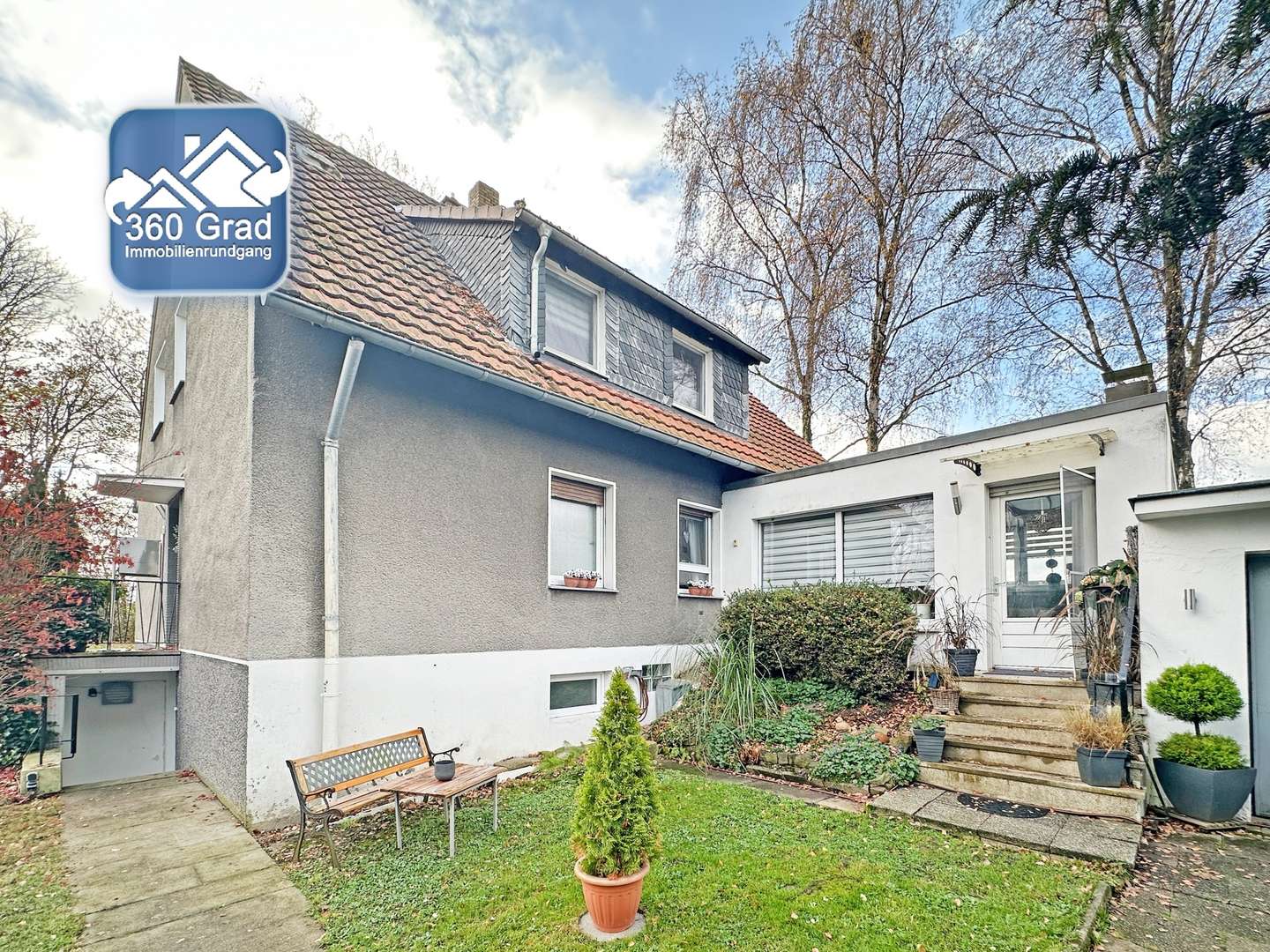 Rückansicht Rückansicht - Zweifamilienhaus in 44869 Bochum mit 195m² kaufen