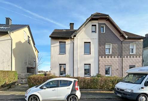 Vorderansicht Vorderansicht - Doppelhaushälfte in 44892 Bochum mit 136m² kaufen