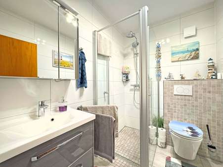 Badezimmer - Erdgeschosswohnung in 44803 Bochum mit 71m² kaufen