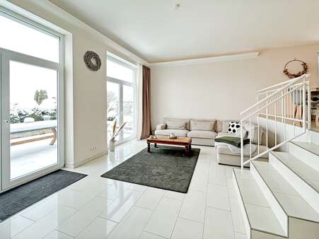 Wohnzimmer - Doppelhaushälfte in 45549 Sprockhövel mit 113m² kaufen