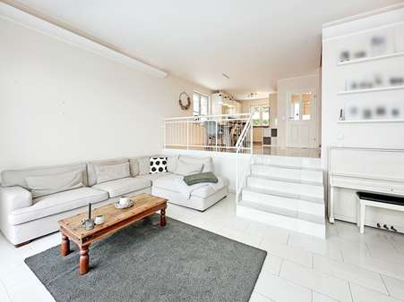 Wohnzimmer - Doppelhaushälfte in 45549 Sprockhövel mit 113m² kaufen