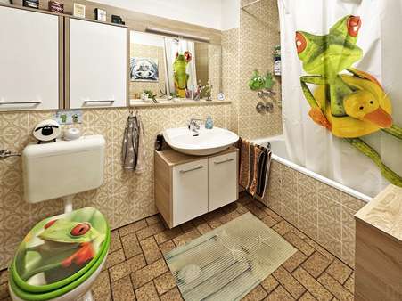 Wannenbad Wannenbad - Erdgeschosswohnung in 44789 Bochum mit 71m² als Kapitalanlage kaufen