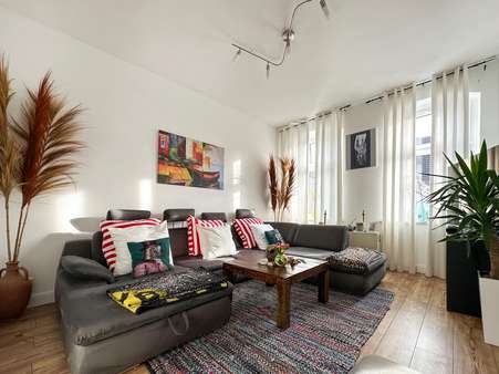 Wohnbereich 1.OG Haus 266 - Haus in 45134 Essen mit 416m² als Kapitalanlage kaufen