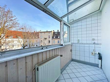 Überdachte Loggia - Maisonette-Wohnung in 44809 Bochum mit 117m² kaufen
