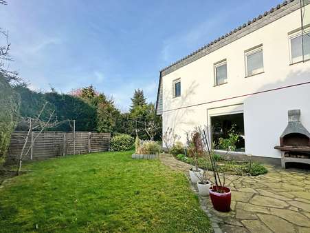 Seiteansicht  - Einfamilienhaus in 44866 Bochum mit 280m² kaufen