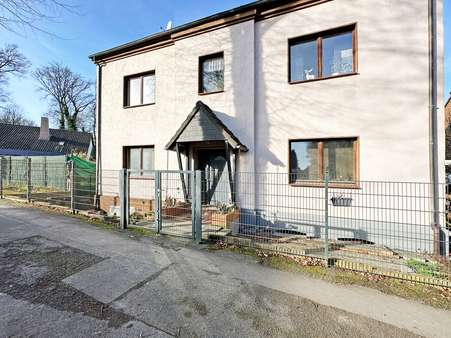 Vorderansicht  - Mehrfamilienhaus in 44892 Bochum mit 258m² kaufen