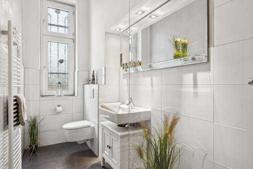 Badezimmer Badezimmer - Mehrfamilienhaus in 44867 Bochum / Westenfeld mit 404m² als Kapitalanlage kaufen