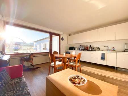 Wohnzimmer - Doppelhaushälfte in 44793 Bochum mit 137m² günstig kaufen