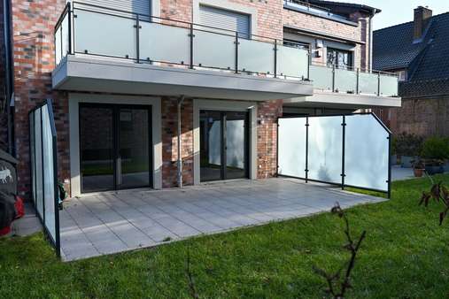 Terrasse - Erdgeschosswohnung in 44789 Bochum mit 84m² kaufen