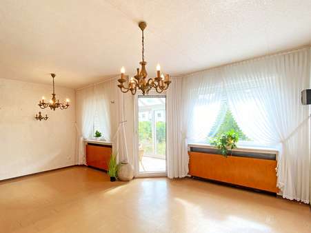 Wohnzimmer - Zweifamilienhaus in 44809 Bochum mit 159m² kaufen