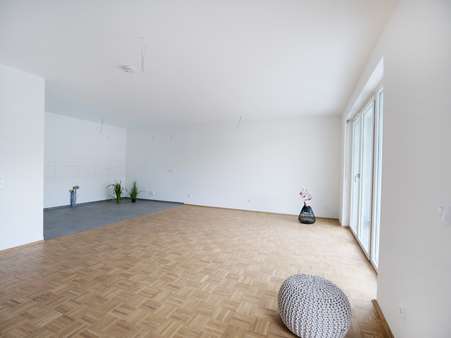Wohnzimmer  - Erdgeschosswohnung in 44795 Bochum / Weitmar mit 82m² günstig mieten