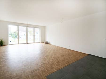 Wohnbereich - Erdgeschosswohnung in 44795 Bochum / Weitmar mit 112m² günstig mieten
