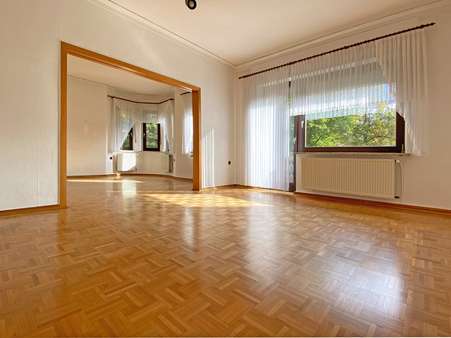 Wohnzimmer Obergeschoss - Mehrfamilienhaus in 44894 Bochum / Werne mit 209m² günstig kaufen
