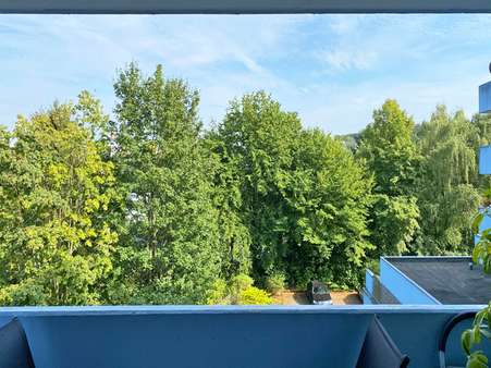 Ausblick vom Balkon - Etagenwohnung in 44801 Bochum mit 60m² als Kapitalanlage kaufen