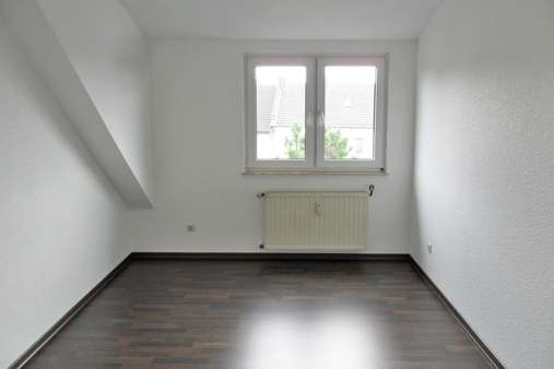 Schlafzimmer, vor Vermietung - Dachgeschosswohnung in 44805 Bochum / Harpen mit 60m² als Kapitalanlage günstig kaufen