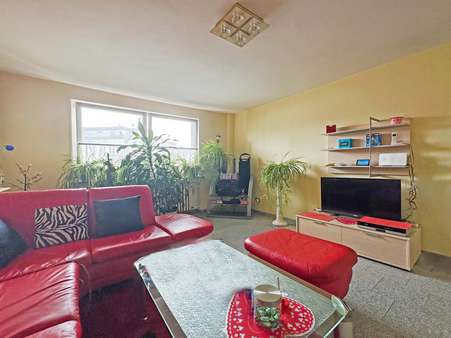 Wohnzimmer - Etagenwohnung in 44651 Herne mit 65m² kaufen