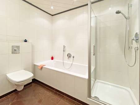 Dusch-und Wannenbad - Etagenwohnung in 44625 Herne mit 84m² kaufen