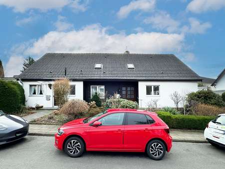 Außenansicht Doppelhaushälften  - Doppelhaushälfte in 44795 Bochum mit 427m² kaufen