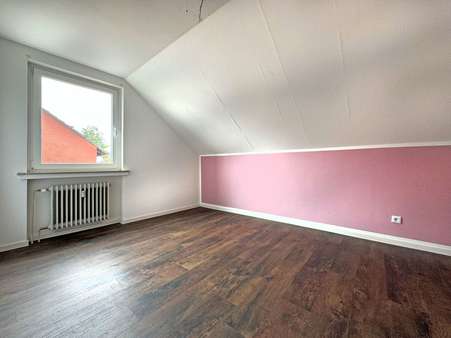 Kinderzimmer - Etagenwohnung in 44793 Bochum mit 73m² kaufen