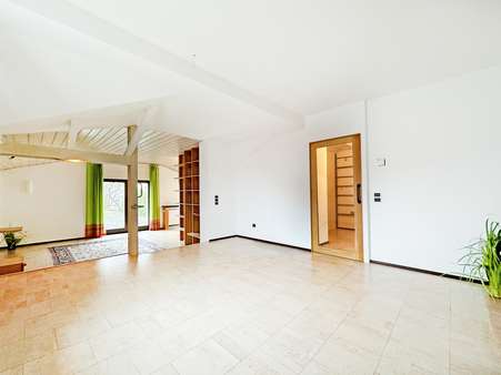 Wohn- Essbereich Dachgeschoss - Zweifamilienhaus in 44803 Bochum mit 191m² kaufen