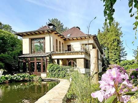 Blick vom eigenen großen Teich - Einfamilienhaus in 58300 Wetter (Ruhr) mit 255m² kaufen