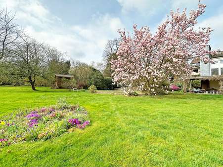 Gartenfläche - Einfamilienhaus in 44799 Bochum mit 269m² kaufen
