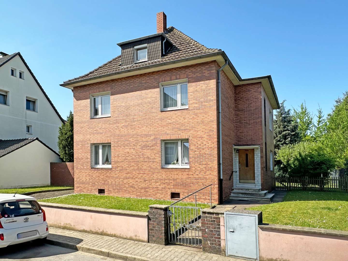 Titelbild - Zweifamilienhaus in 44869 Bochum mit 172m² kaufen